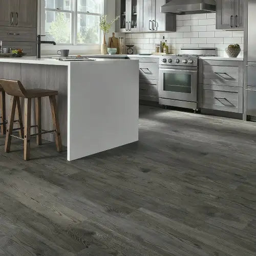PISO-VINILICO-CLICK-INSTALADO-GRIS-RUSTICO-1